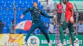 Bangladesh rue missed opportunity after falling to Australia's spin ploy